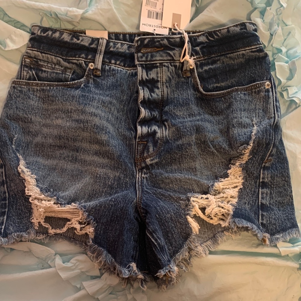 NWT Good American bombshell shorts